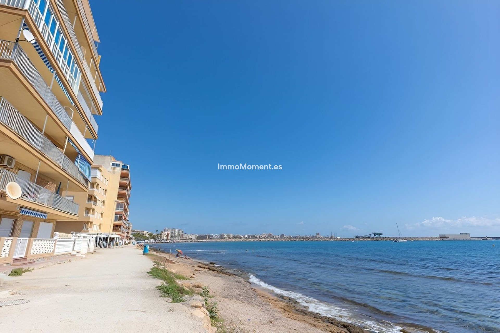 Wiederverkauf - Wohnung - Torrevieja - Torrevieja Centro