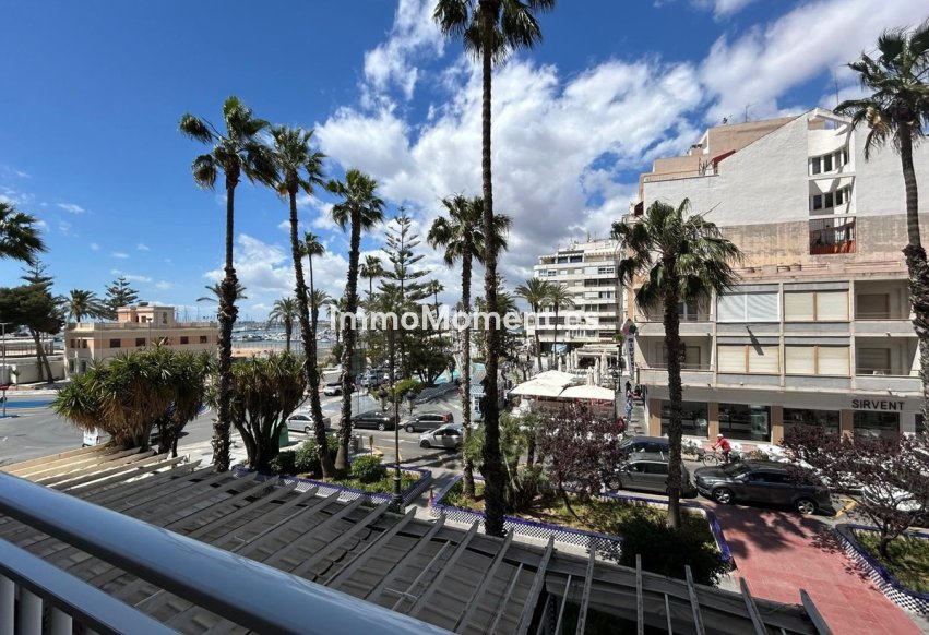 Wiederverkauf - Wohnung - Torrevieja - Torrevieja Centro