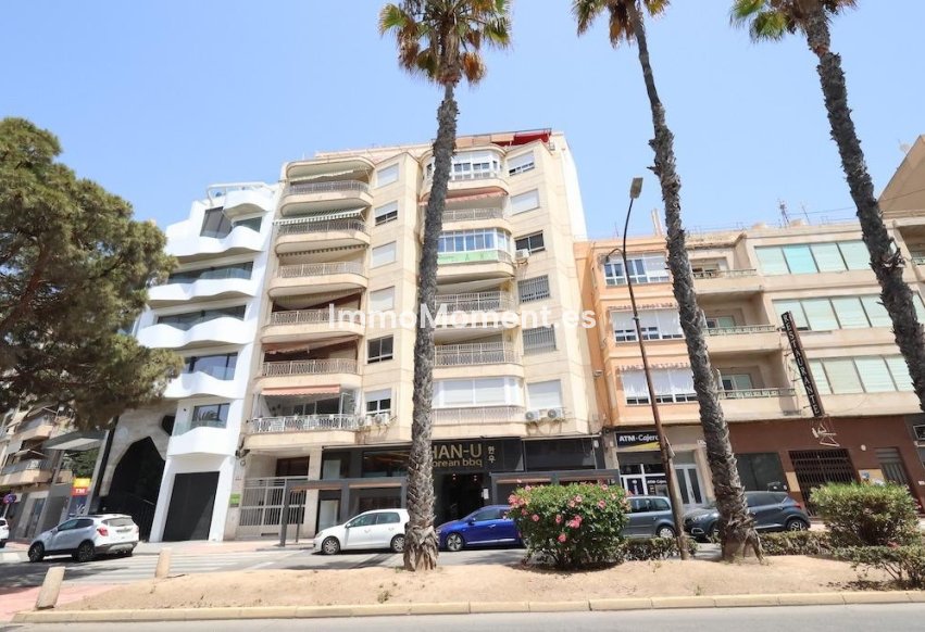 Wiederverkauf - Wohnung - Torrevieja - Torrevieja Centro
