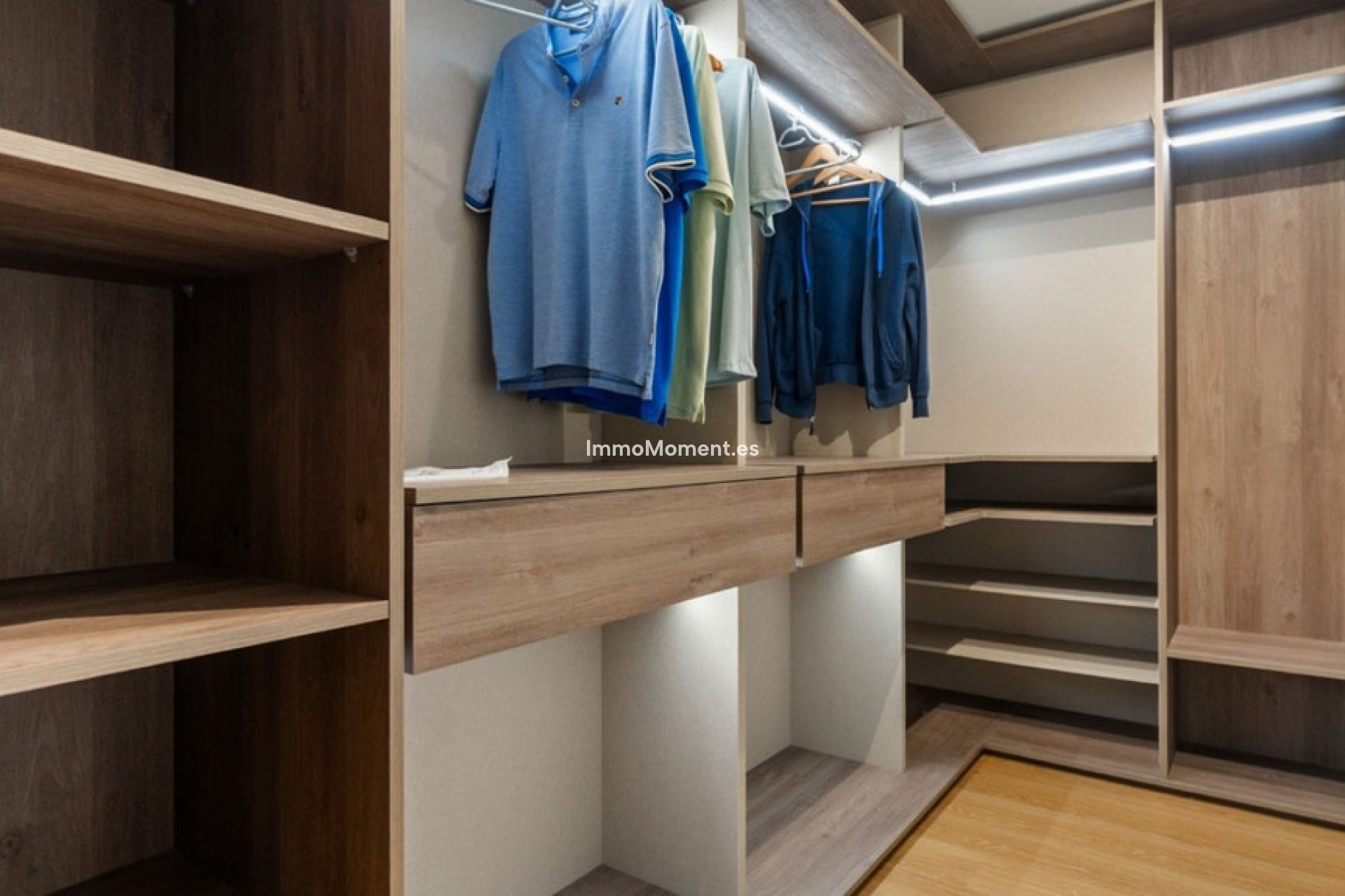 Wiederverkauf - Wohnung - Torrevieja - Torrevieja Centro