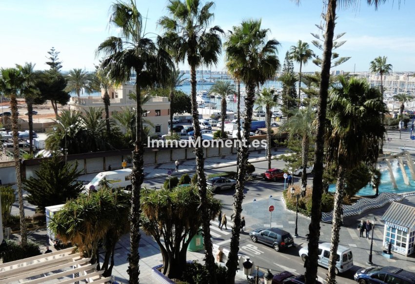 Wiederverkauf - Wohnung - Torrevieja - Torrevieja Centro
