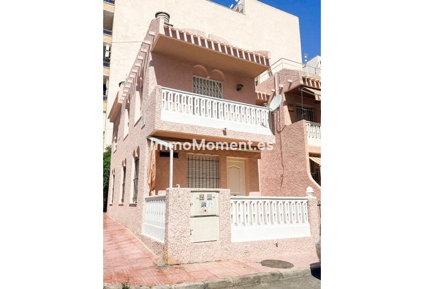 Wiederverkauf - Wohnung - Torrevieja - Torrevieja Centro