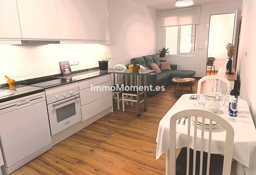 Wiederverkauf - Wohnung - Torrevieja - Torrevieja Centro