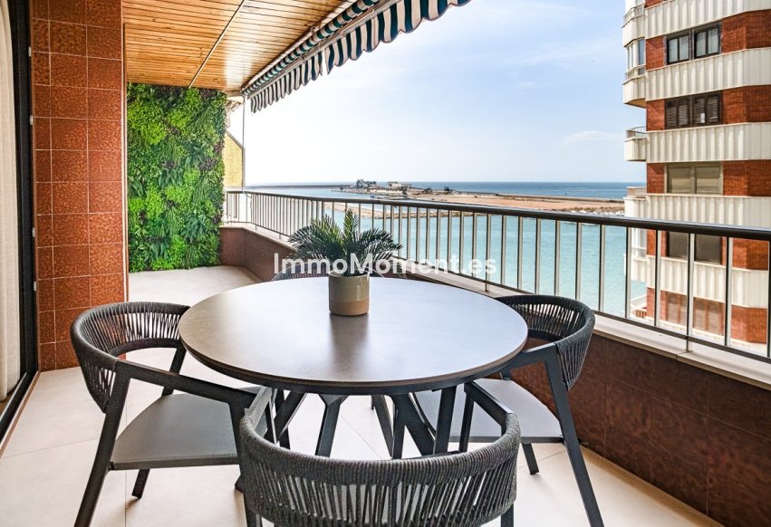 Wiederverkauf - Wohnung - Torrevieja - Torrevieja Centro