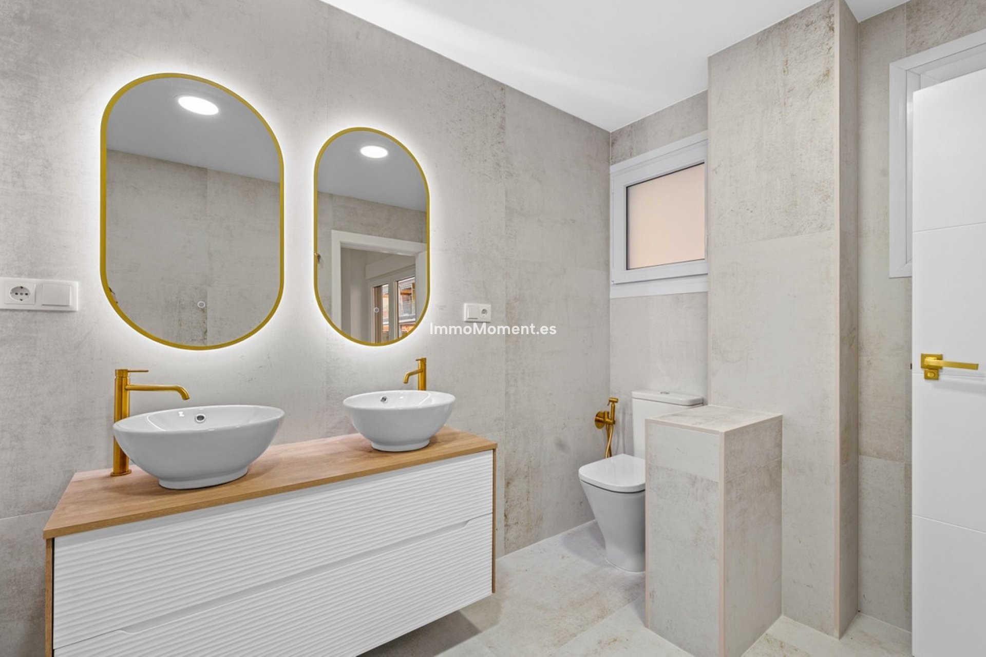 Wiederverkauf - Wohnung - Torrevieja - Torrevieja Centro