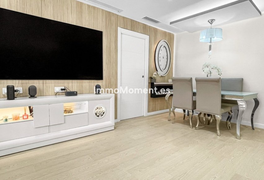 Wiederverkauf - Wohnung - Torrevieja - Torrevieja Centro