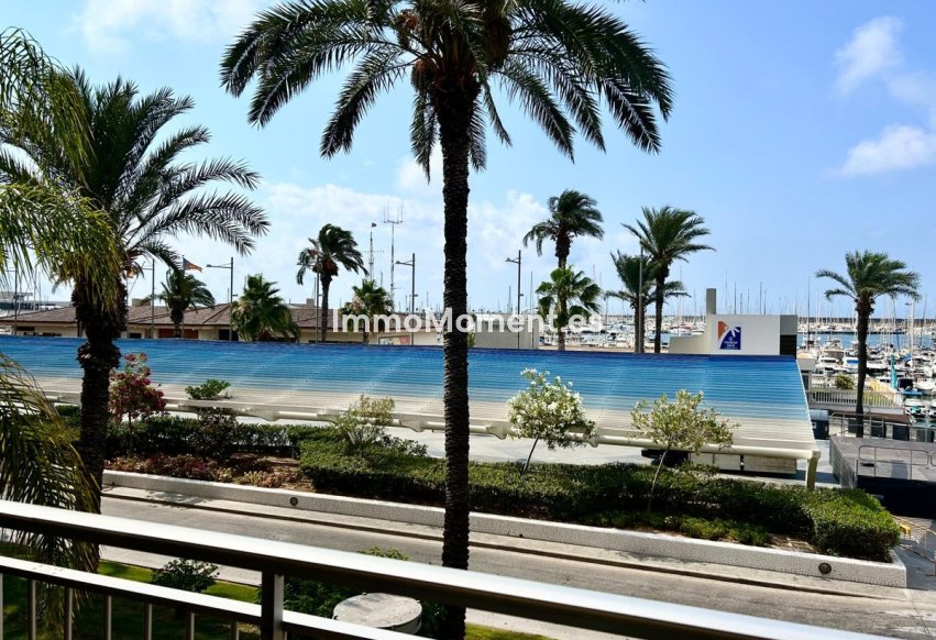 Wiederverkauf - Wohnung - Torrevieja - Torrevieja Centro