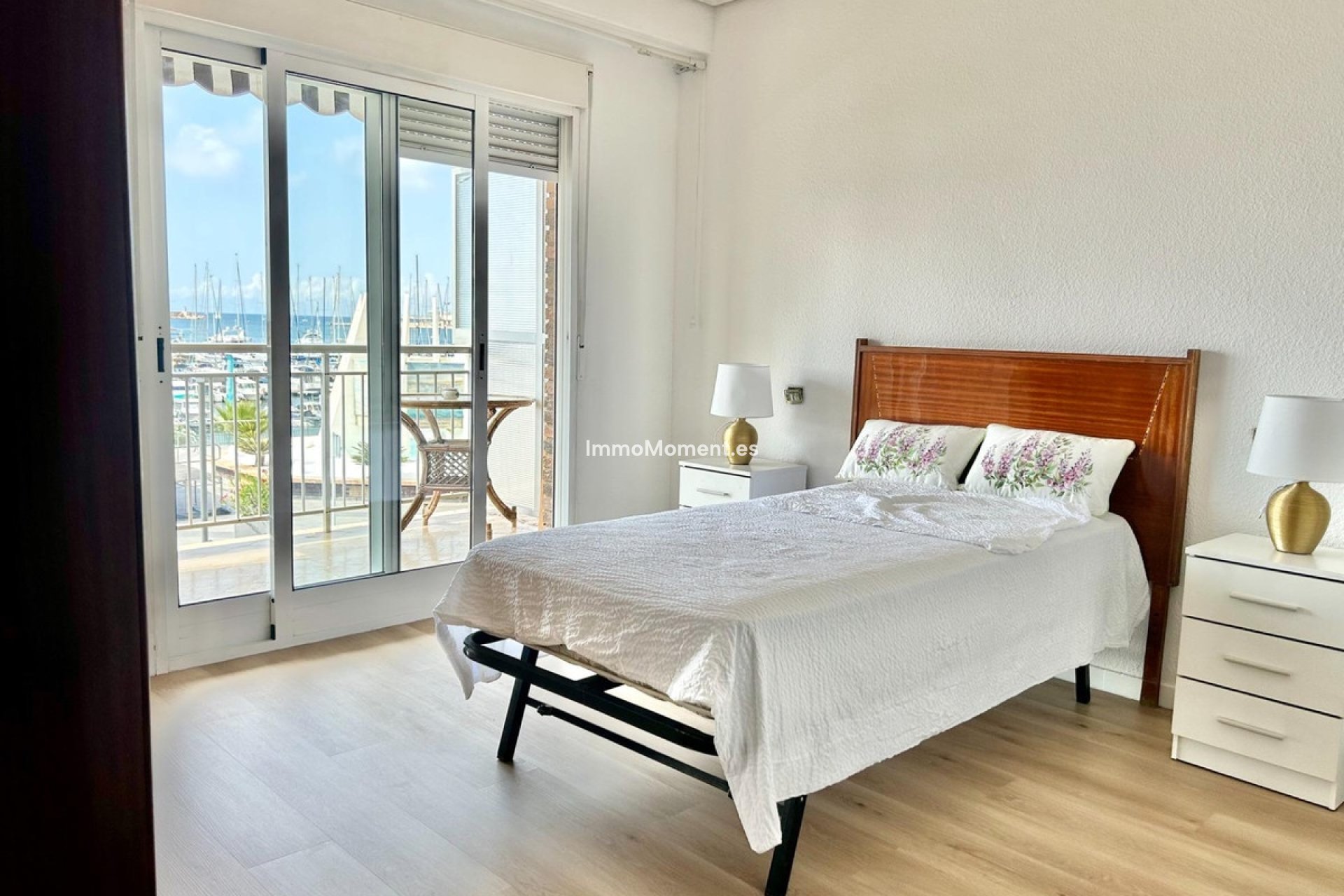 Wiederverkauf - Wohnung - Torrevieja - Torrevieja Centro