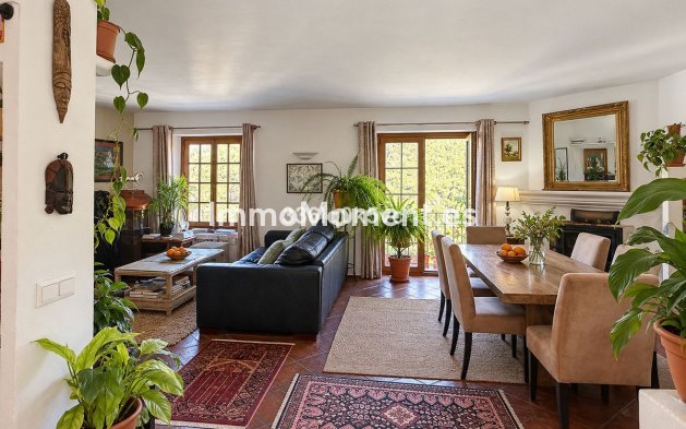Wohnung - Wiederverkauf - Benahavís - Benahavís Centro