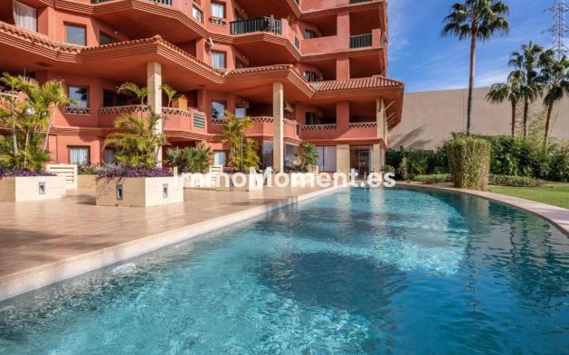 Wohnung - Wiederverkauf - Benalmadena - Benalmadena Centro