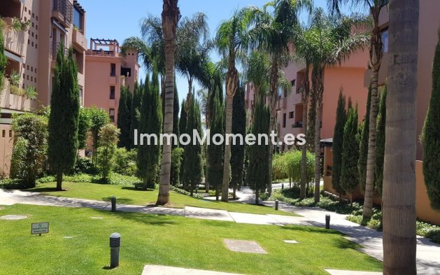 Wohnung - Wiederverkauf - Benalmadena - Benalmadena Centro