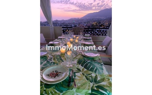 Wohnung - Wiederverkauf - Benalmadena - Benalmadena Centro