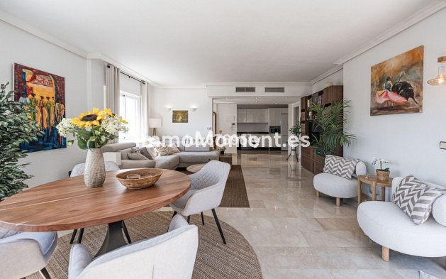 Wohnung - Wiederverkauf - Benalmadena - Benalmadena Costa