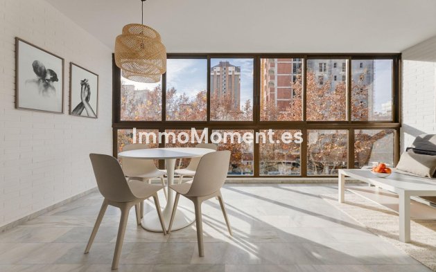 Wohnung - Wiederverkauf - Benidorm - Benidorm Centro