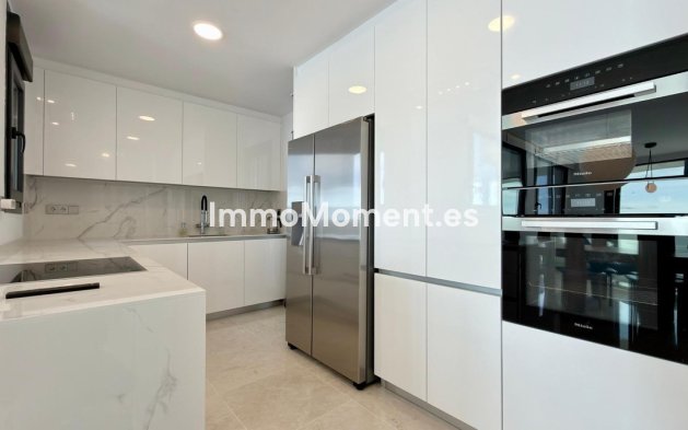Wohnung - Wiederverkauf - Benidorm - Benidorm Centro