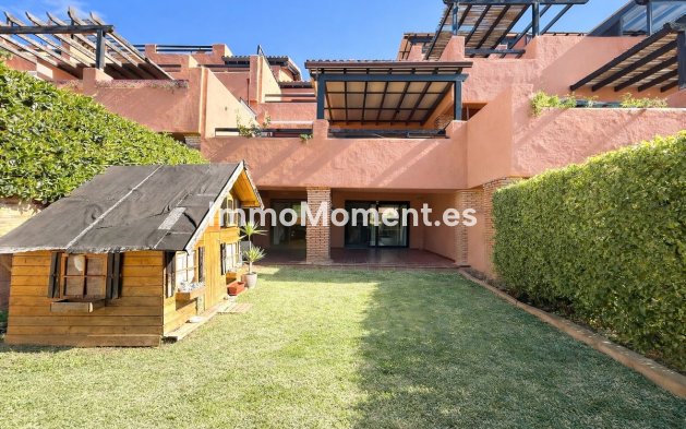 Wohnung - Wiederverkauf - Casares - Casares Playa