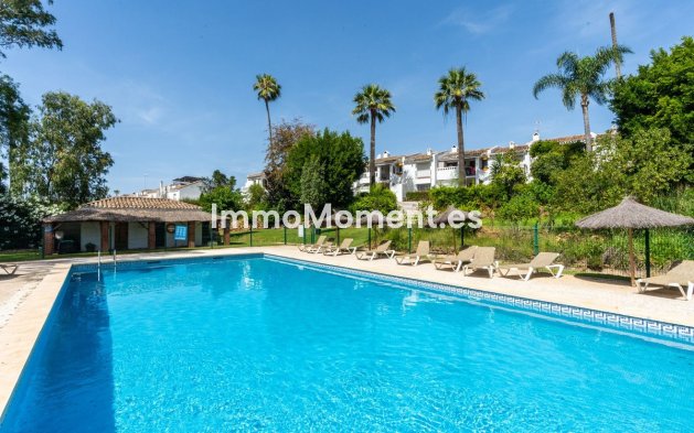 Wohnung - Wiederverkauf - Estepona  - Atalaya