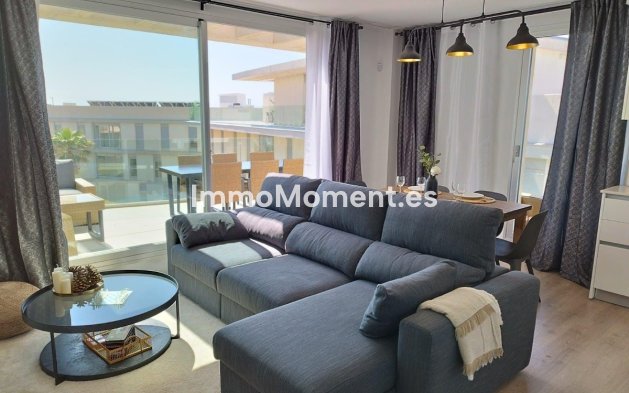 Wohnung - Wiederverkauf - Estepona  - Estepona Centro