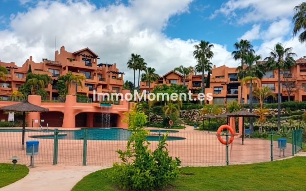 Wohnung - Wiederverkauf - Estepona  - Estepona Centro