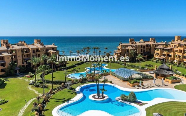 Wohnung - Wiederverkauf - Estepona  - Estepona Centro