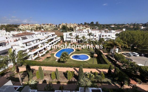 Wohnung - Wiederverkauf - Estepona  - Estepona Centro
