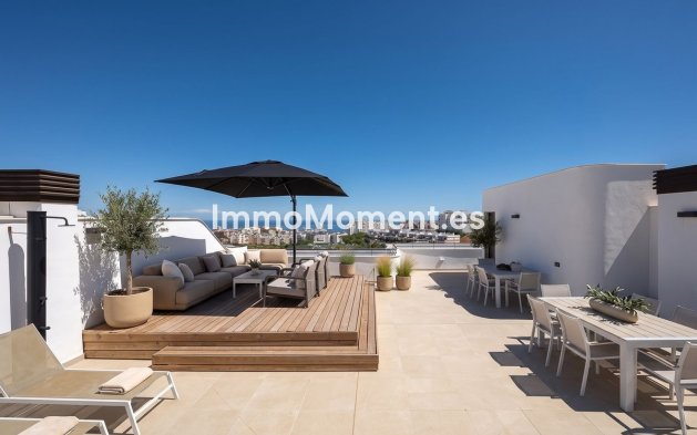 Wohnung - Wiederverkauf - Estepona  - Estepona Centro