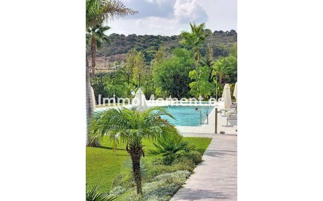 Wohnung - Wiederverkauf - Estepona  - Estepona Centro