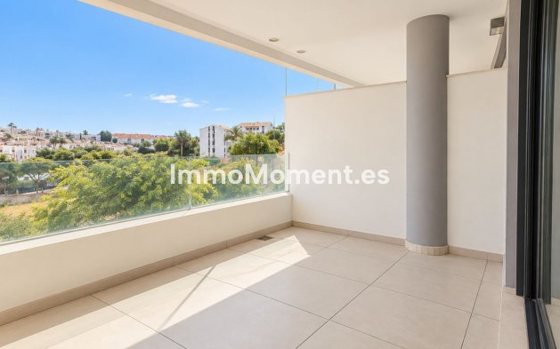 Wohnung - Wiederverkauf - Estepona  - Estepona Centro