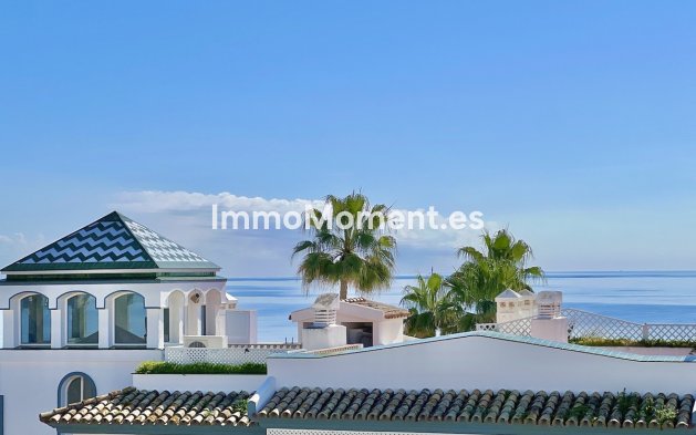 Wohnung - Wiederverkauf - Estepona  - Estepona Centro