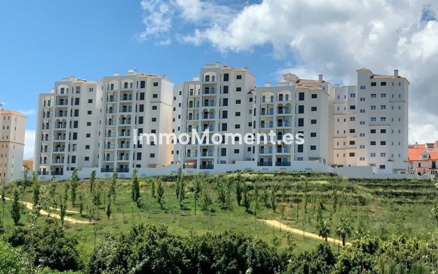 Wohnung - Wiederverkauf - Estepona  - Estepona Centro