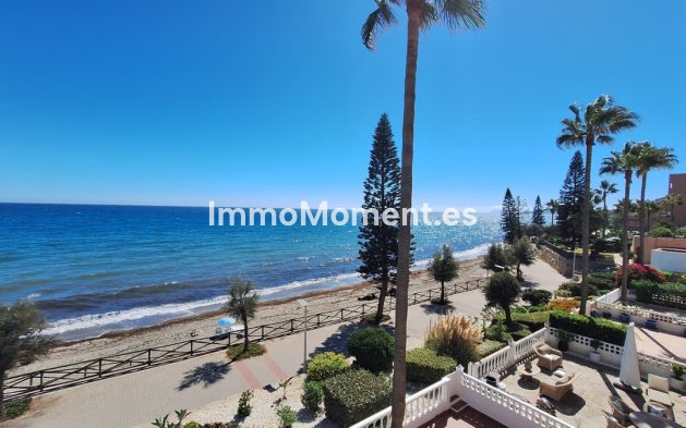 Wohnung - Wiederverkauf - Estepona  - Estepona Centro