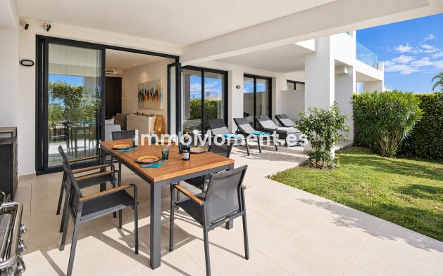 Wohnung - Wiederverkauf - Estepona  - Estepona Centro