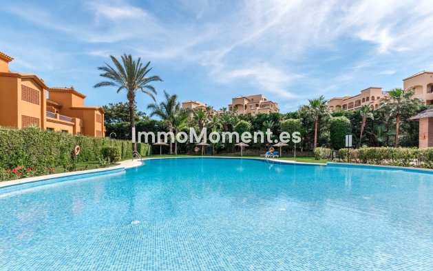 Wohnung - Wiederverkauf - Estepona  - Estepona Centro
