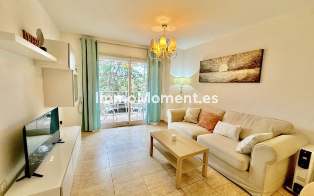 Wohnung - Wiederverkauf - Estepona  - Estepona Centro