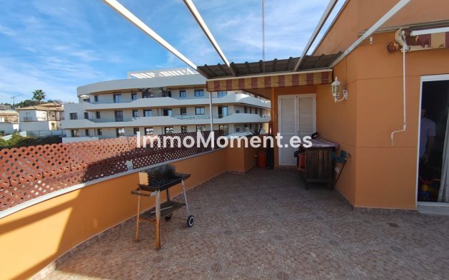 Wohnung - Wiederverkauf - Estepona  - Estepona Centro
