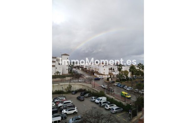 Wohnung - Wiederverkauf - Estepona  - Estepona Centro