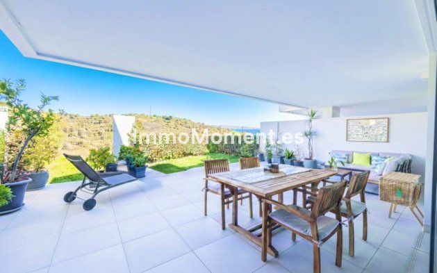 Wohnung - Wiederverkauf - Estepona  - Estepona Centro