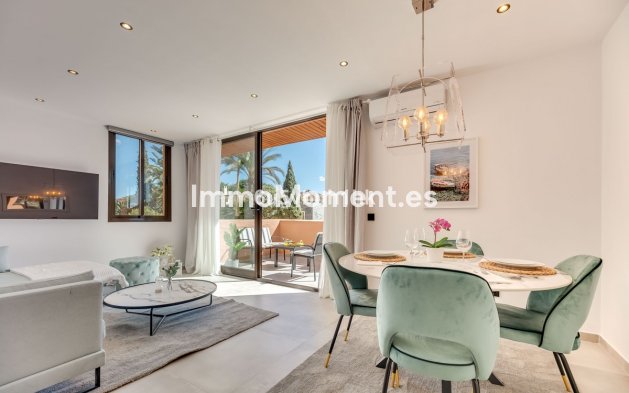 Wohnung - Wiederverkauf - Estepona  - Estepona Centro