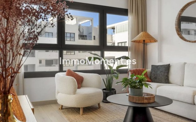 Wohnung - Wiederverkauf - Estepona  - Estepona Centro