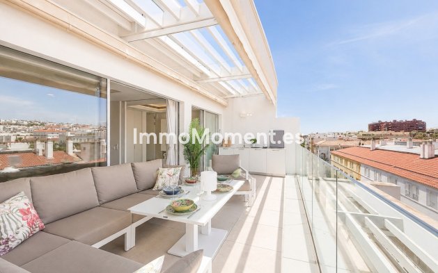 Wohnung - Wiederverkauf - Estepona  - Estepona Centro