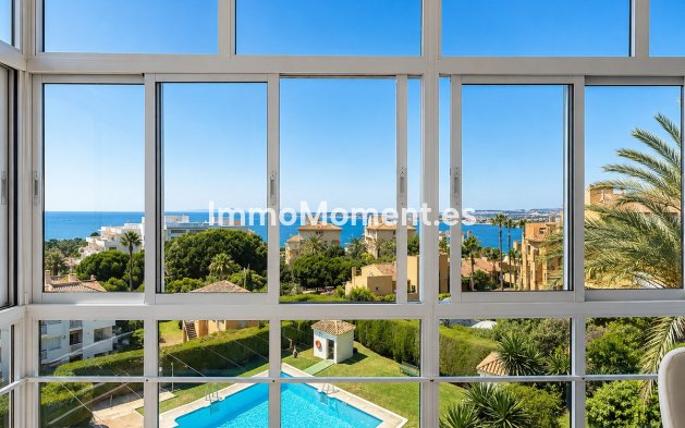 Wohnung - Wiederverkauf - Estepona  - Estepona Centro