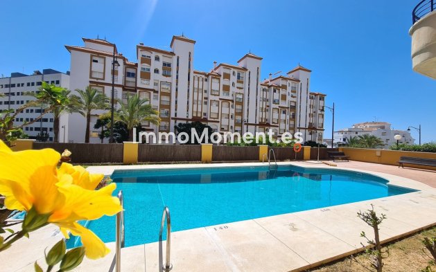 Wohnung - Wiederverkauf - Estepona  - Estepona Centro
