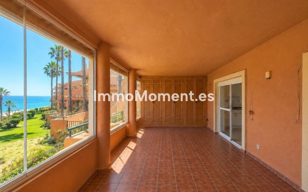 Wohnung - Wiederverkauf - Estepona  - Estepona Centro