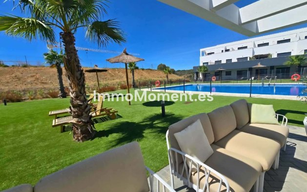 Wohnung - Wiederverkauf - Estepona  - Estepona Centro