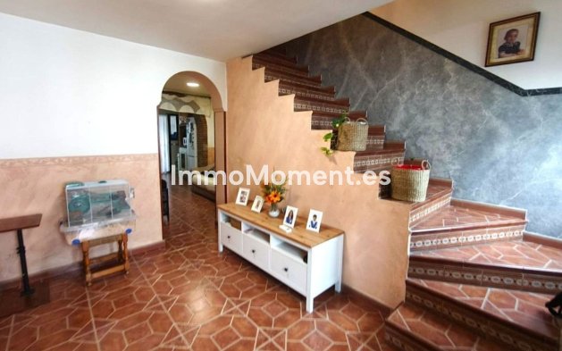 Wohnung - Wiederverkauf - Estepona  - Estepona Centro
