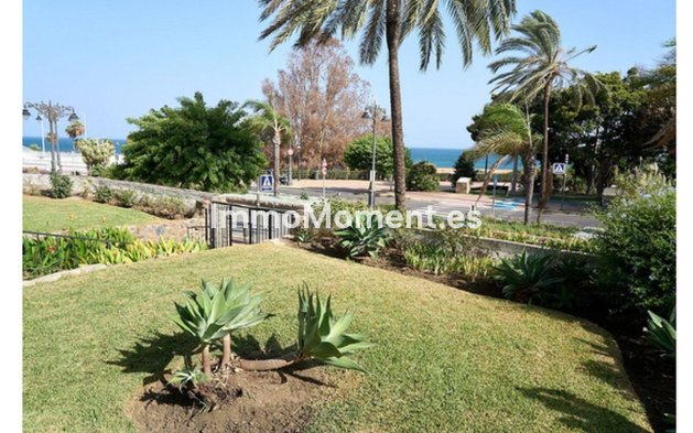 Wohnung - Wiederverkauf - Estepona  - Estepona Centro