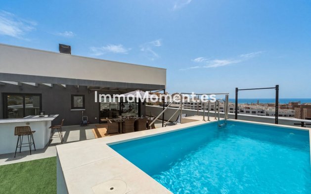 Wohnung - Wiederverkauf - Estepona  - Estepona Centro