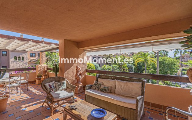 Wohnung - Wiederverkauf - Estepona  - Hacienda del Sol