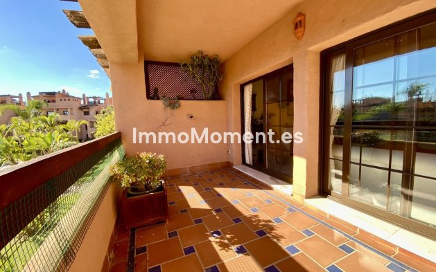 Wohnung - Wiederverkauf - Estepona  - Hacienda del Sol