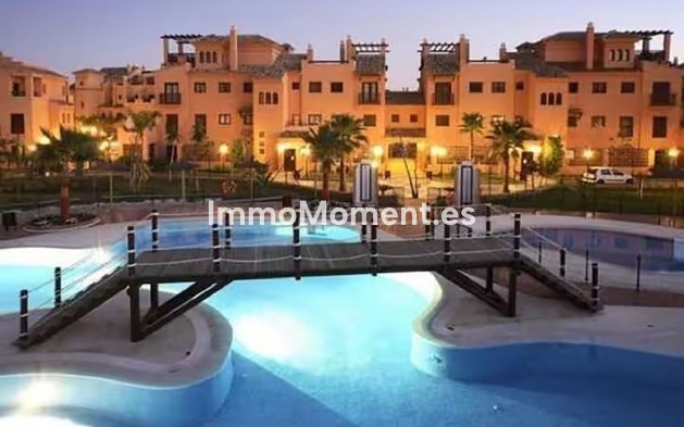 Wohnung - Wiederverkauf - Estepona  - Hacienda del Sol